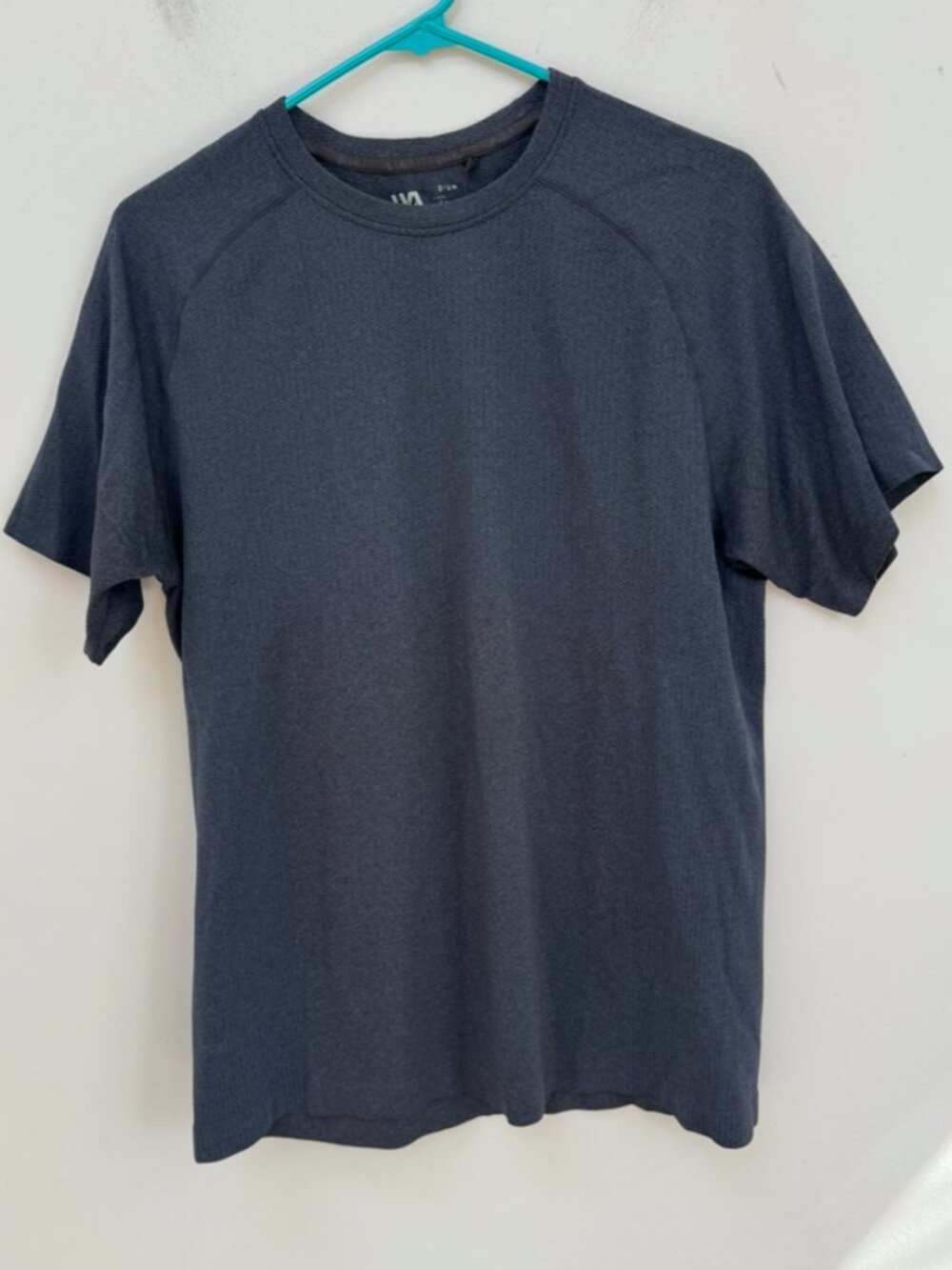VRST Navy T-Shirt in Medium